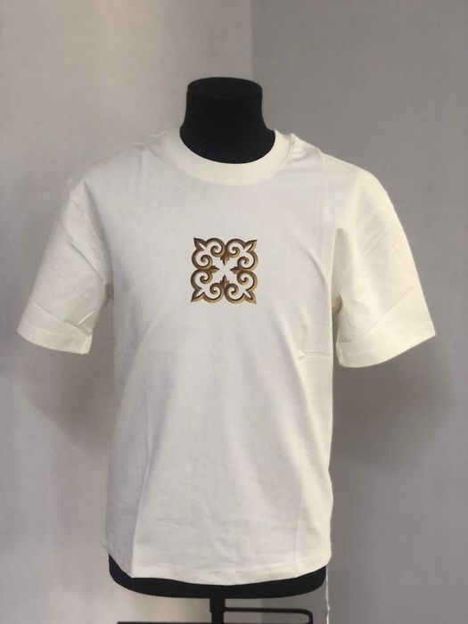 Футболки с характером. Надень мысль.