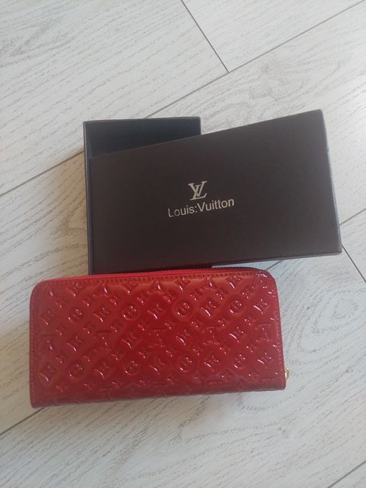 Портмоне Луи Виттон,