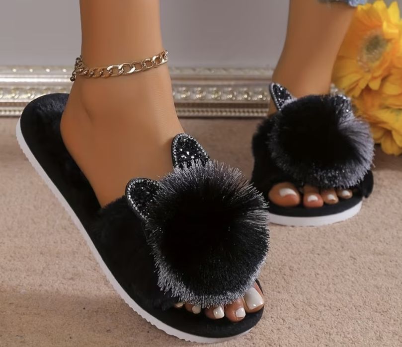 Женские домашние тапочки