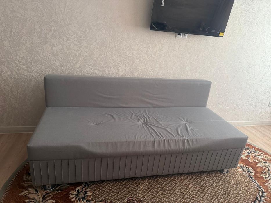 Продам диван б/у
