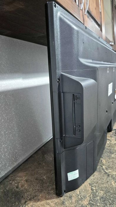 JVC LT-43C775 43" Smart LED телевизор с вграден DVD плейър