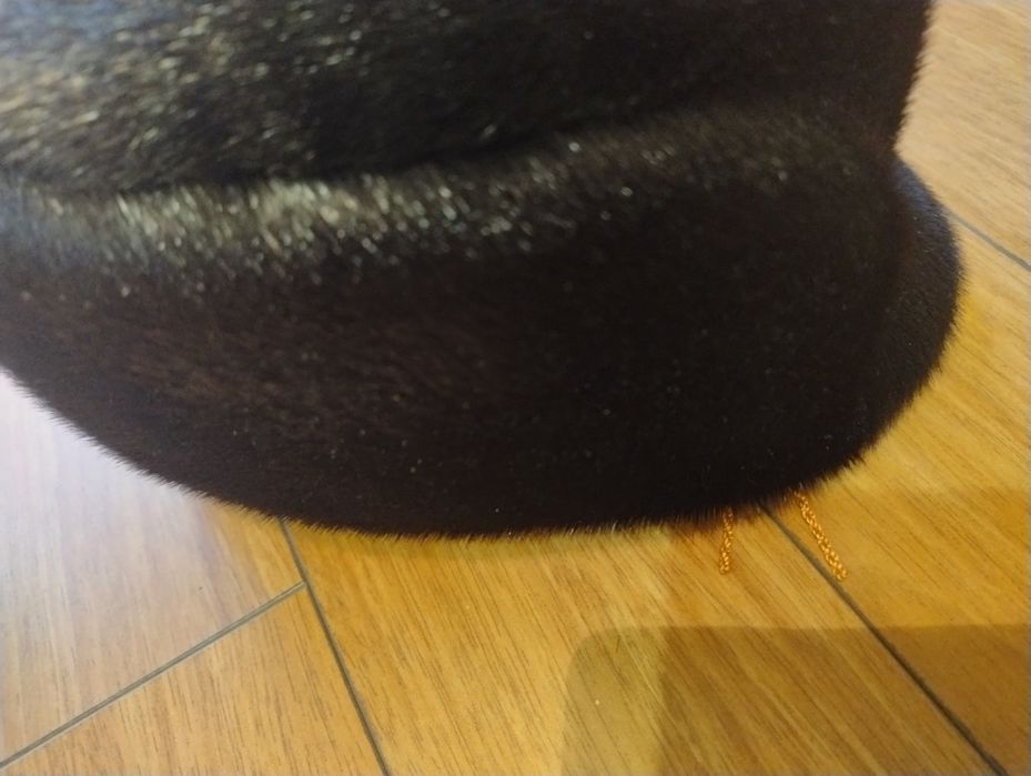 Căciulă de bărbați din blana de nurca