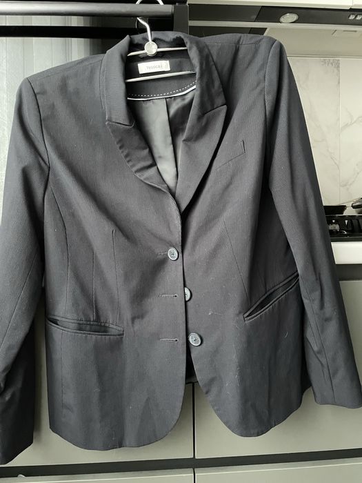 Продам женскую одежду