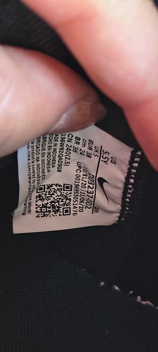 Nike -високи кецове ,сникърси ,естествена кожа