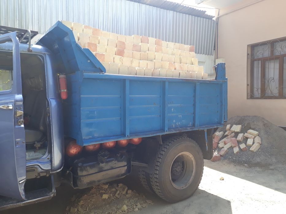 Пишган гишт ва хом гишт