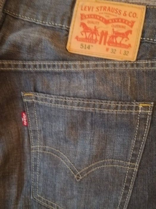 чисто нови дънки Levis 514 размер 32 на 32