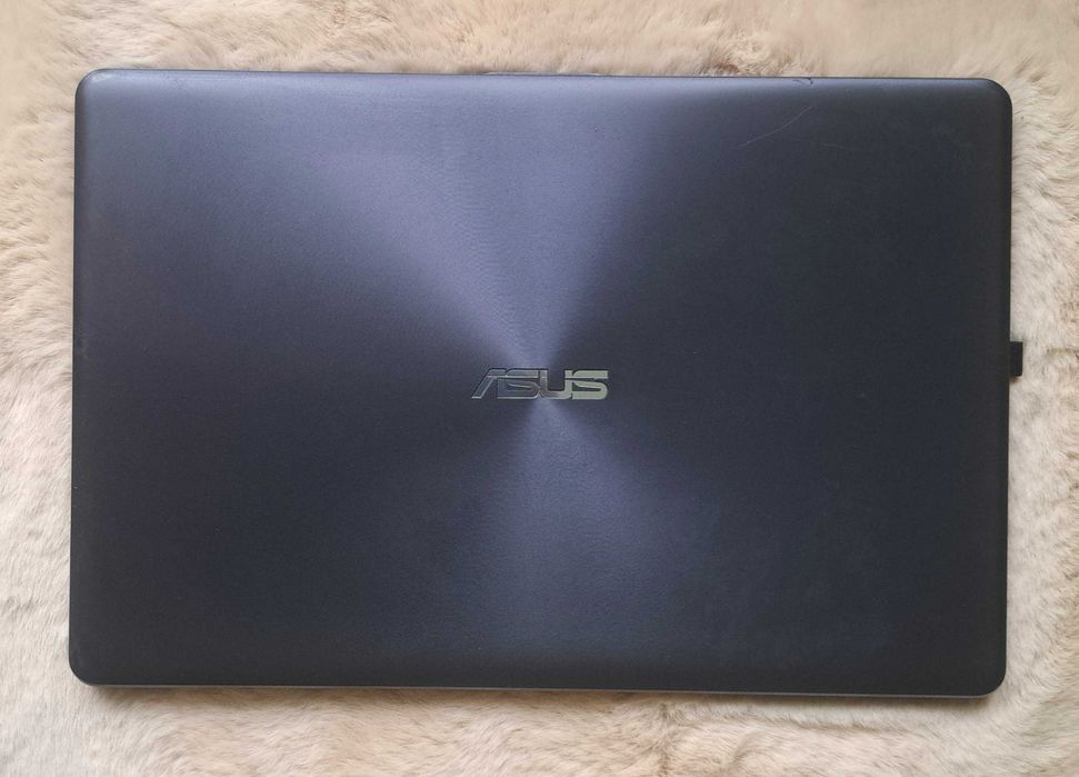 Laptop ASUS  VivoBook