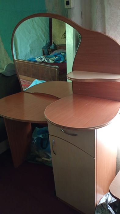 Продам мебель срочно