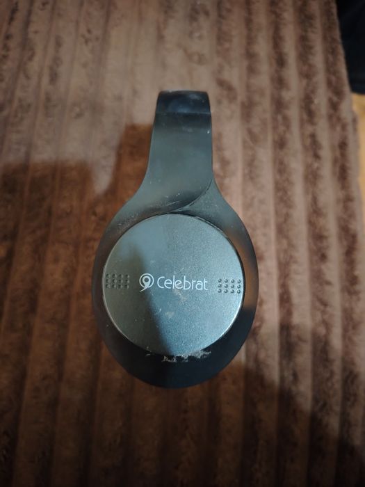 продам наушники celebrate A27