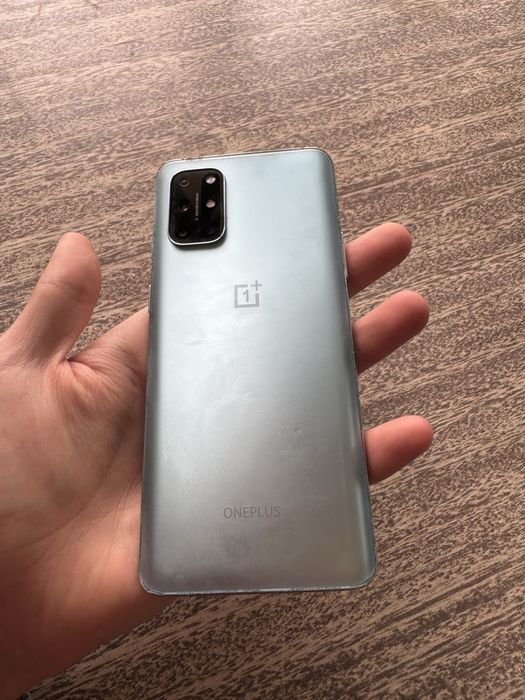 Oneplus 8t holati yaxshi 120hz 8/128gb