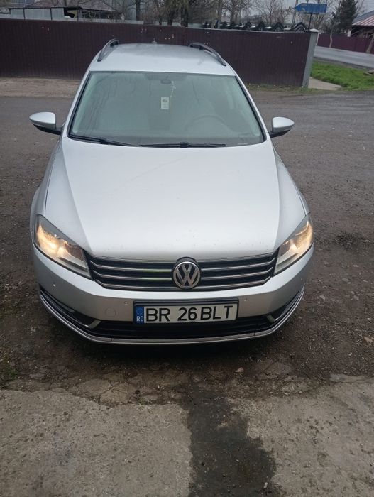 VOLKSWAGEN Passat 2012 — imagine 3