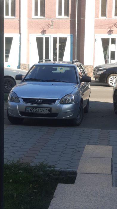 Продам машину универсал