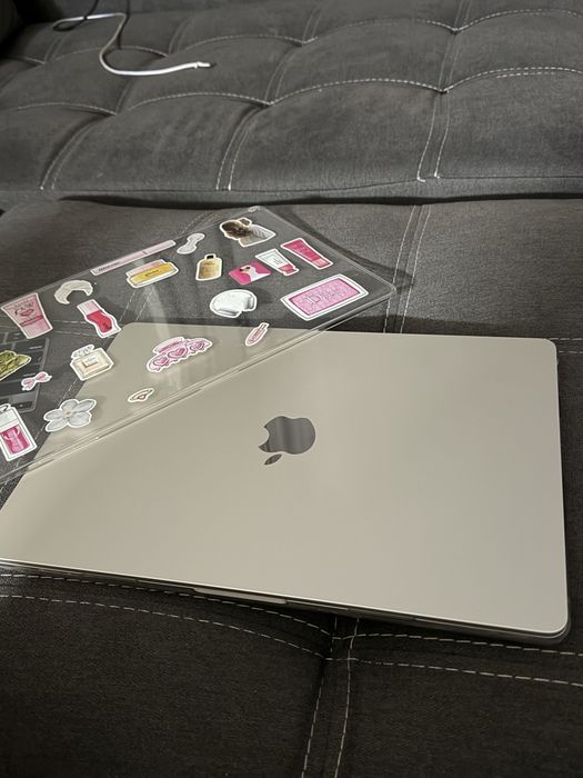 MacBook Air 15″ M2 (2023)