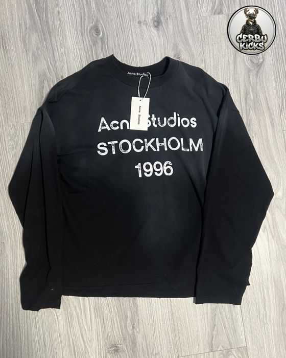 Acne studio si avans