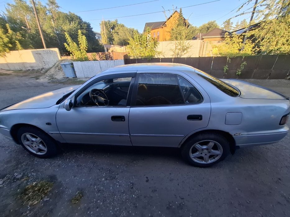 Продам Камри 10 3л
