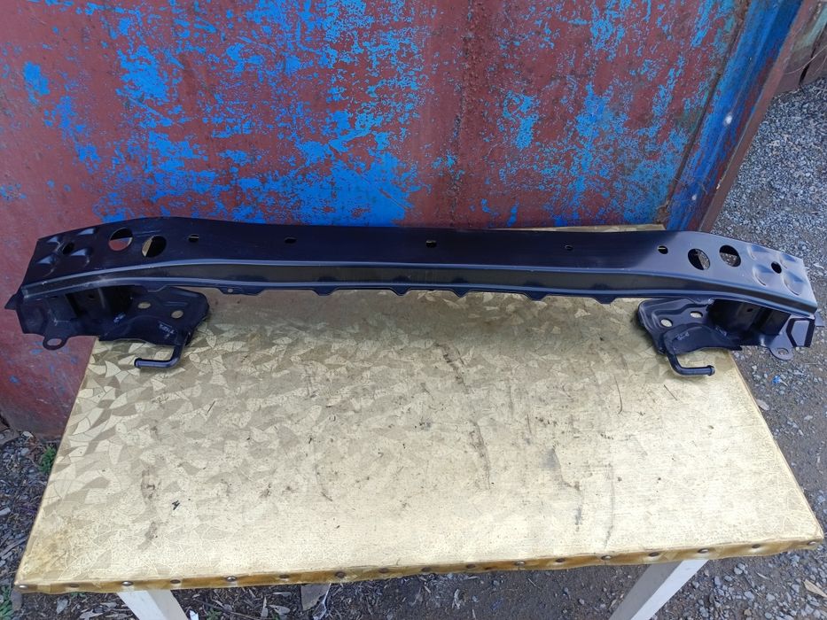 Усилитель заднего бампера Мазда GH