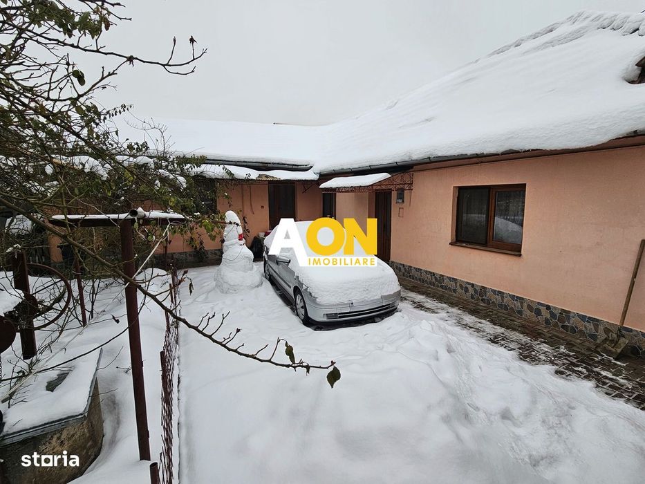 Casa locuibila cu 3 camere, cu pivnita, Cetate, zona Liceului Sportiv