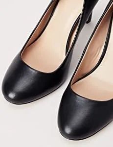 Тотална ликвидация  на  обувки, внос