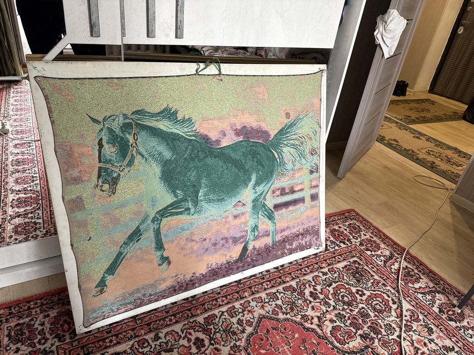 Үлкен  жылқы бейнесі – 110×90 см
