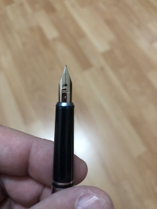 Stilouri Cross doua bucati aduse Franta