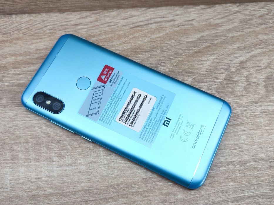 Xiaomi Mi A2 Lite 64GB NOU NEFOLOSIT