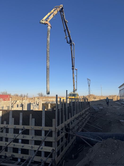 АБН, автобетононасос, слон, кобра