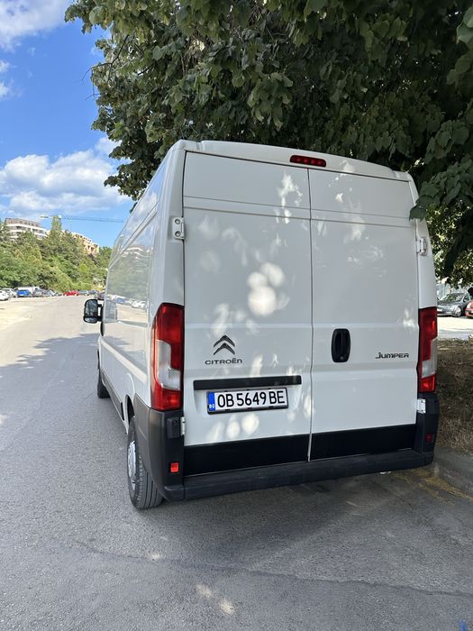 Товарен бус под наем