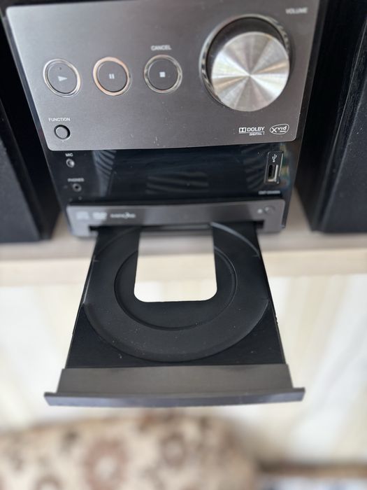 Музыкальный центр Sony