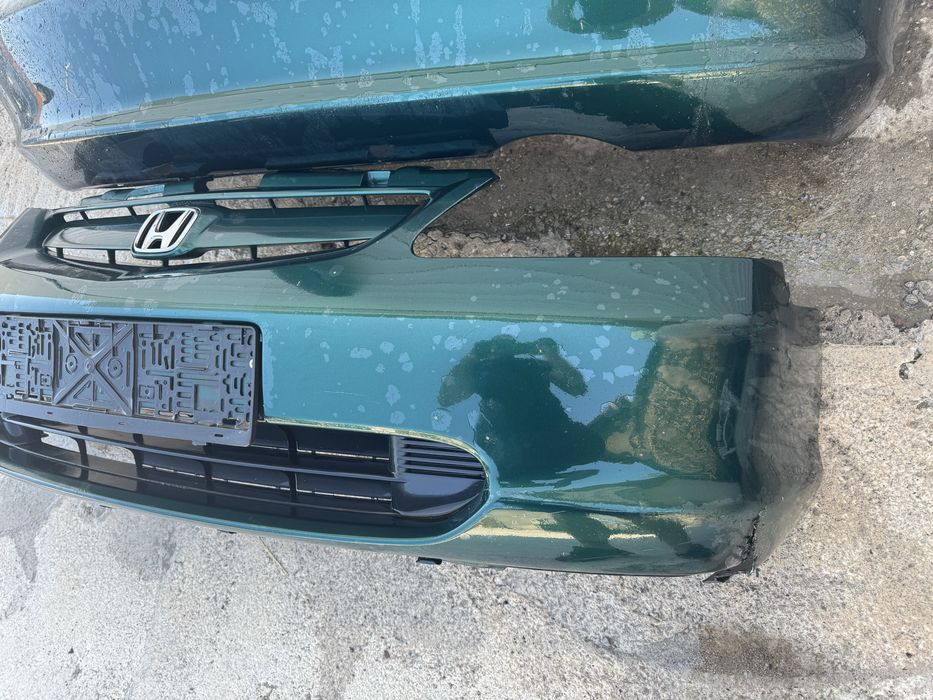 Предна,задна броня,преден капак Honda Civic 7