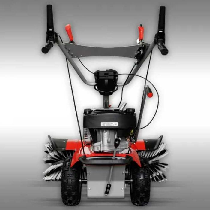 Бензинова метачна машина ПОД НАЕМ от Рентекс