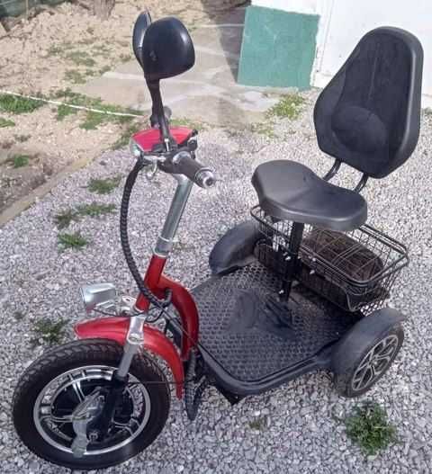 Електрическа триколка за възрастни