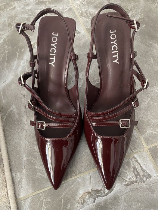 Туфли женские вечерние