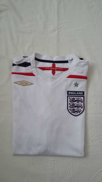 Оригинална Футболна Фланелка на Англия (Umbro)