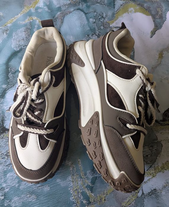 Продам обувь недорого