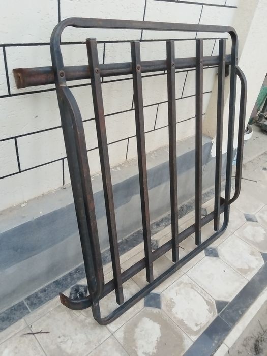 Matiz tom bagaz  200 som