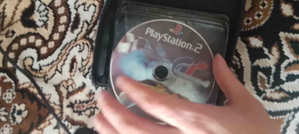 Продам Playstation 2