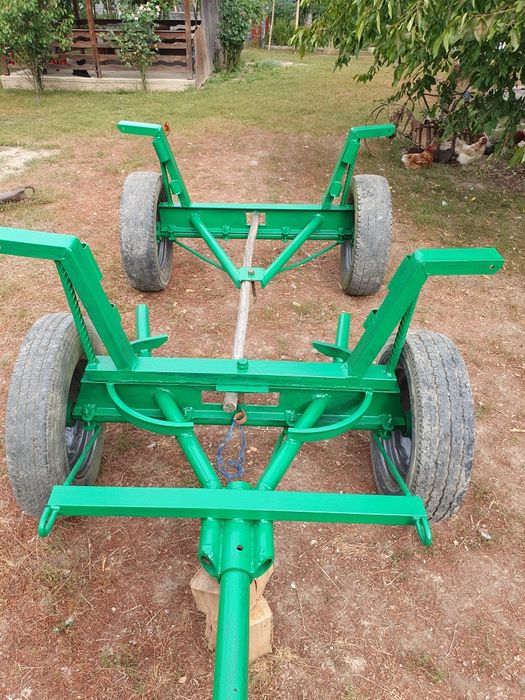 Vând caruță dupa tractor