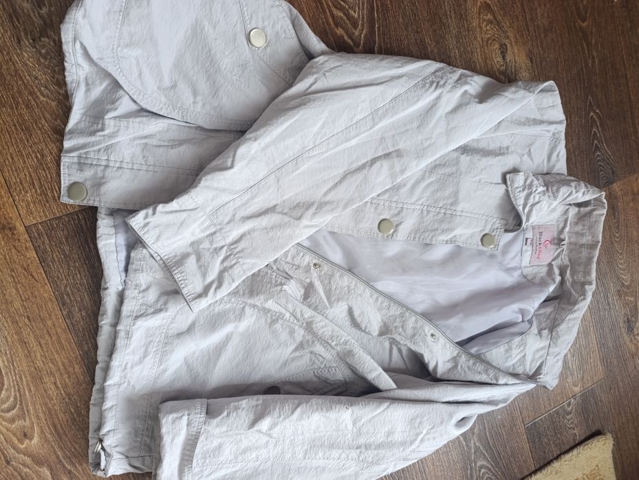 Продам шубу и куртки