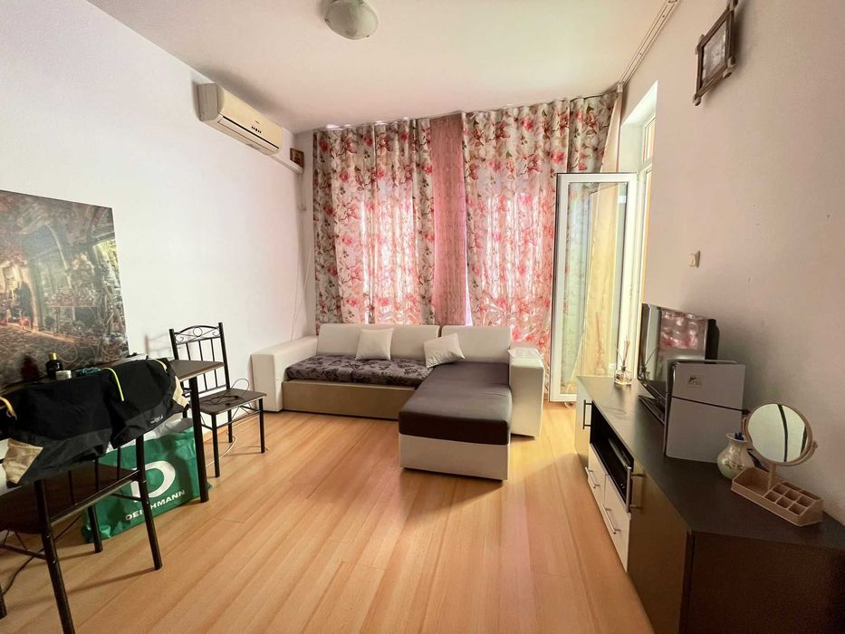 Обзаведен двустаен апартамент в комплекс ”Sunny Day 6”