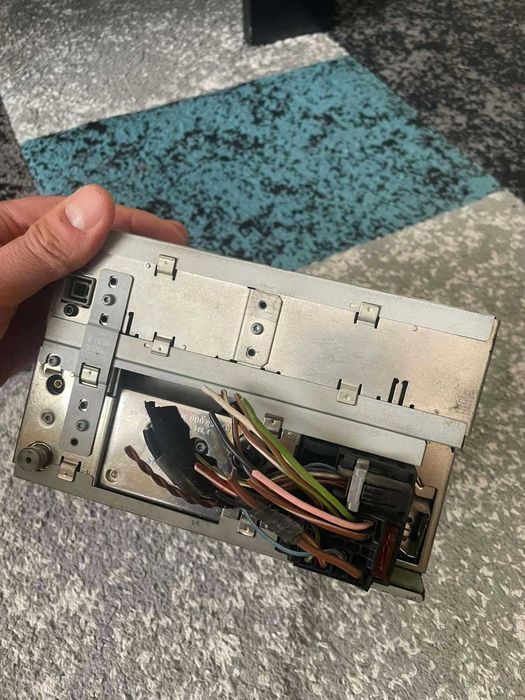 Оригинален Mercedes-Benz „COMMAND 2.0“ / Head Unit