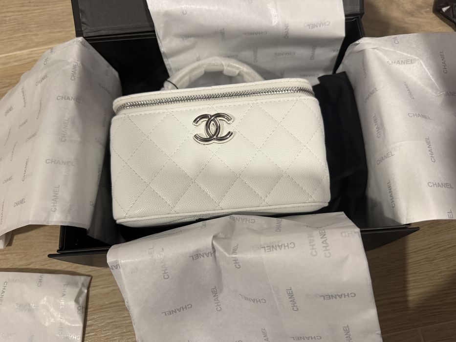 Chanel make up bag vip gift