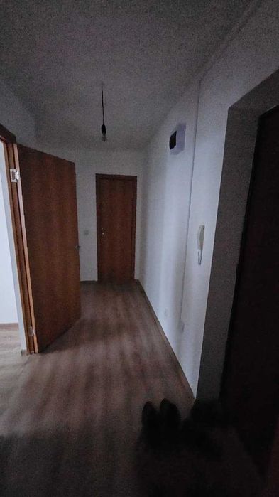 продам 2 комнатную квартиру