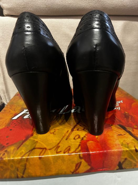 Обувки на висок ток, 38 Португалия