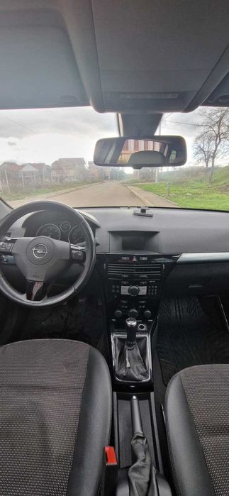 Opel Astra H 1.7 CDI