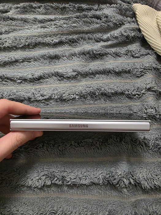 Samsung Galaxy Z Fold 6