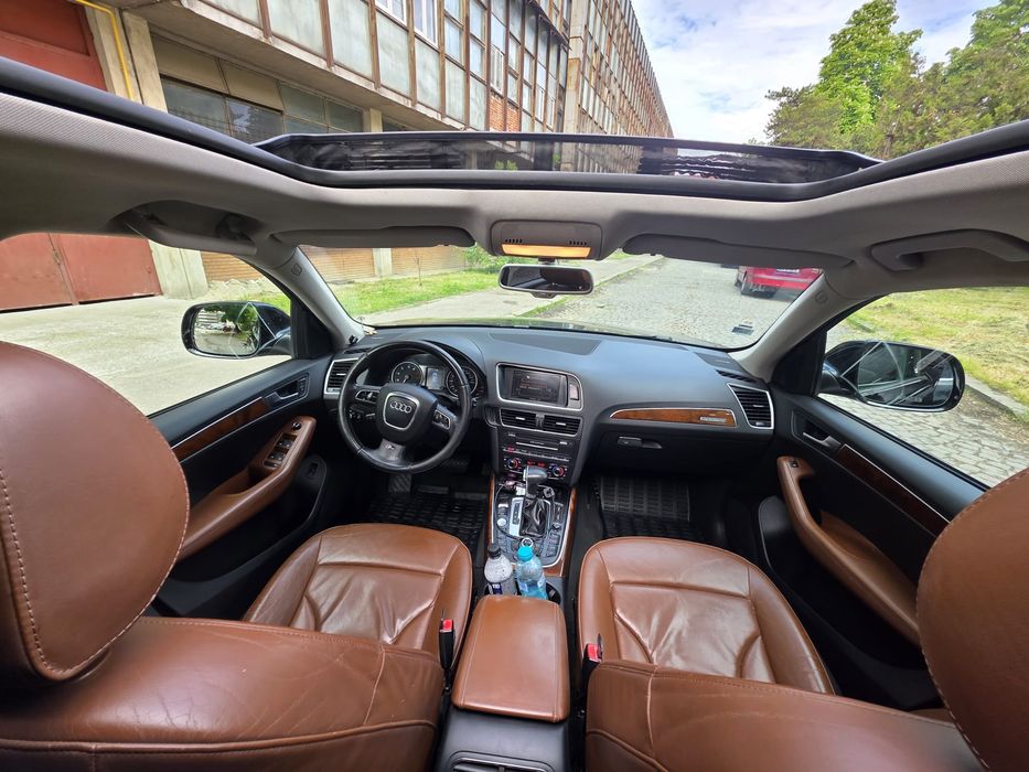 Audi Q5 S-LINE INT-EXT , FULL , Quattro , Panoramică , Distronic , H&K , Automată , Piele , 2.0Tfsi 211cp