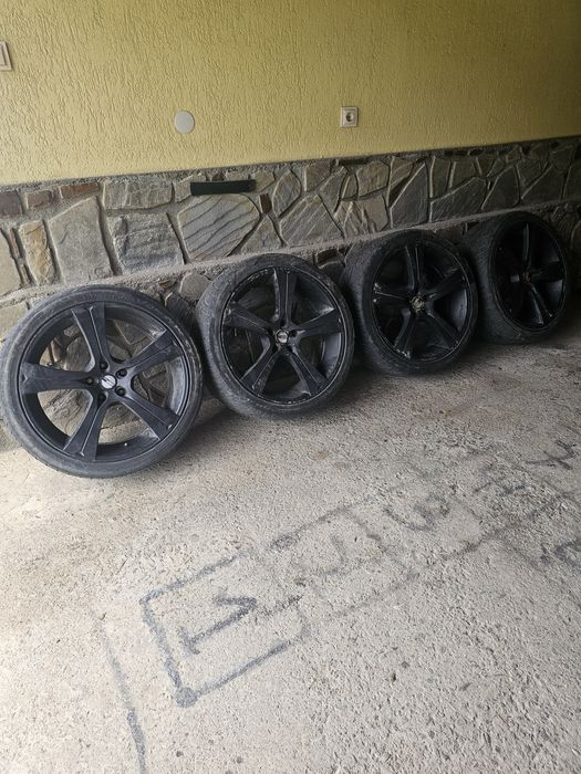 Vând jante R22 pentru Audi Touareg