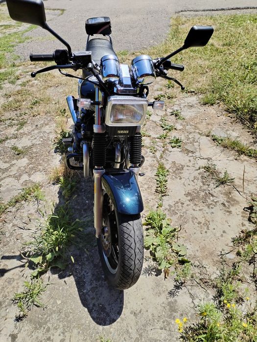 Yamaha YX 600 Radian