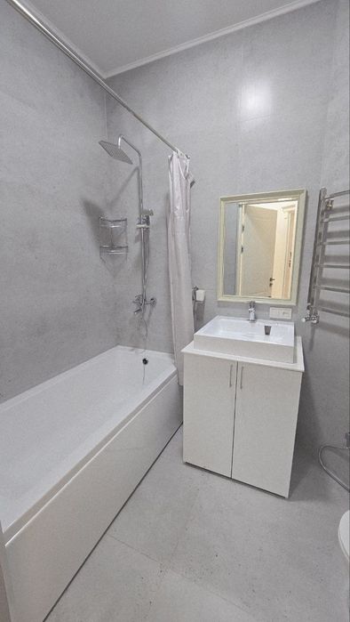 Срочно продаётся 4 ком Парисен Golden House