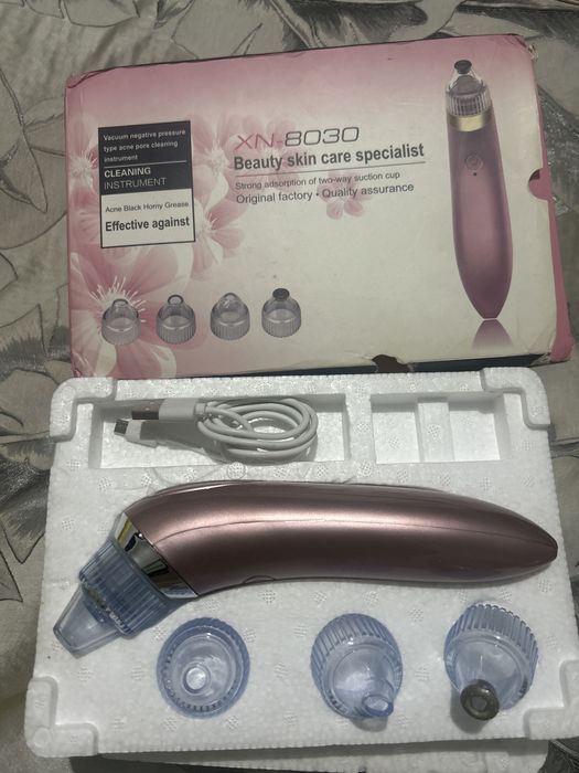 Вакум для чистки лица